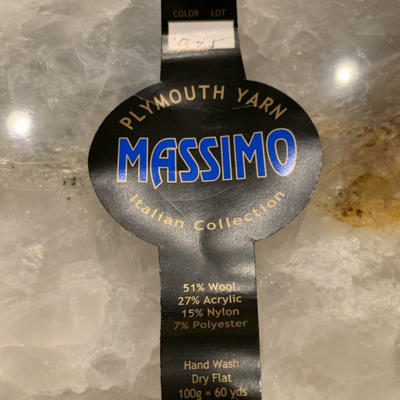 Custom beautiful scarf shades of pink - Picture 7 of 7